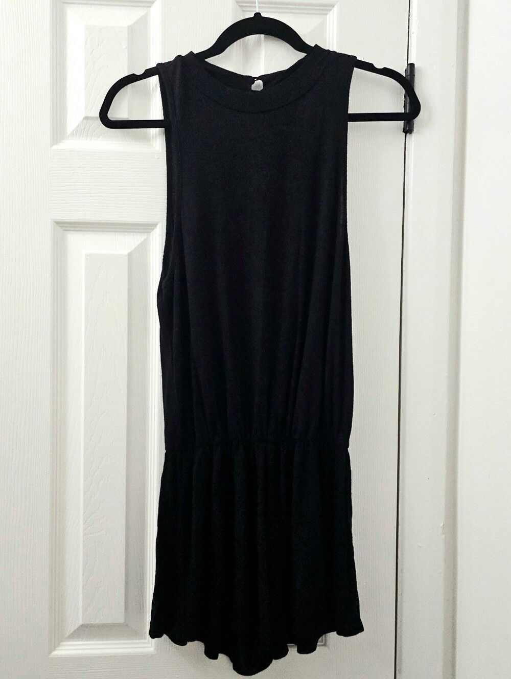 ACEMI Women's Black Sleeveless Keyhole Back Romper Medium Coastal Resort Casual